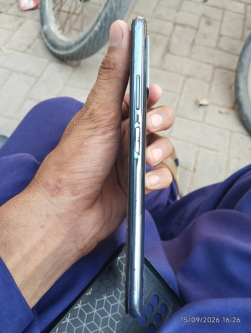 Infinix Note 8 3