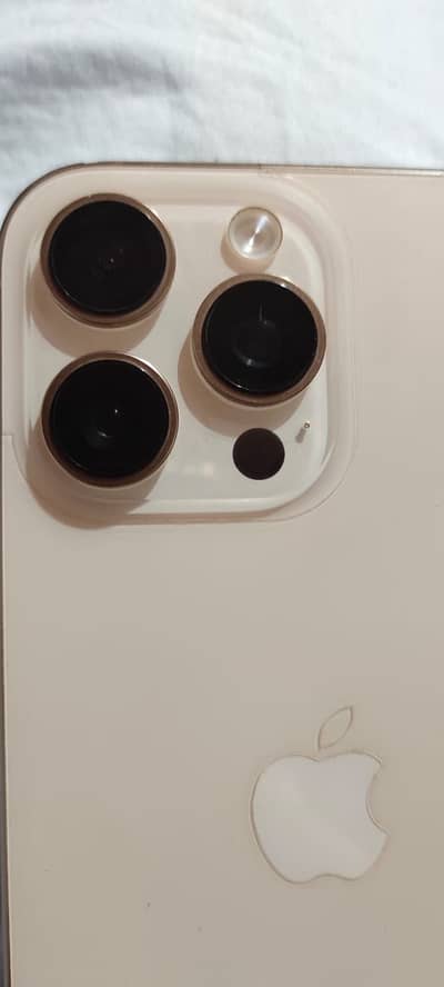 16 pro max 256Gb 03105403416