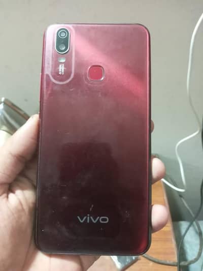 Vivo Y11