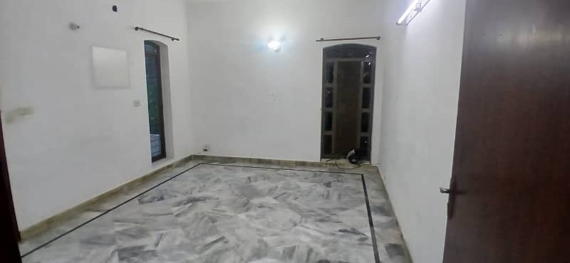1 Kanal Upper Portion Separate Gate 6