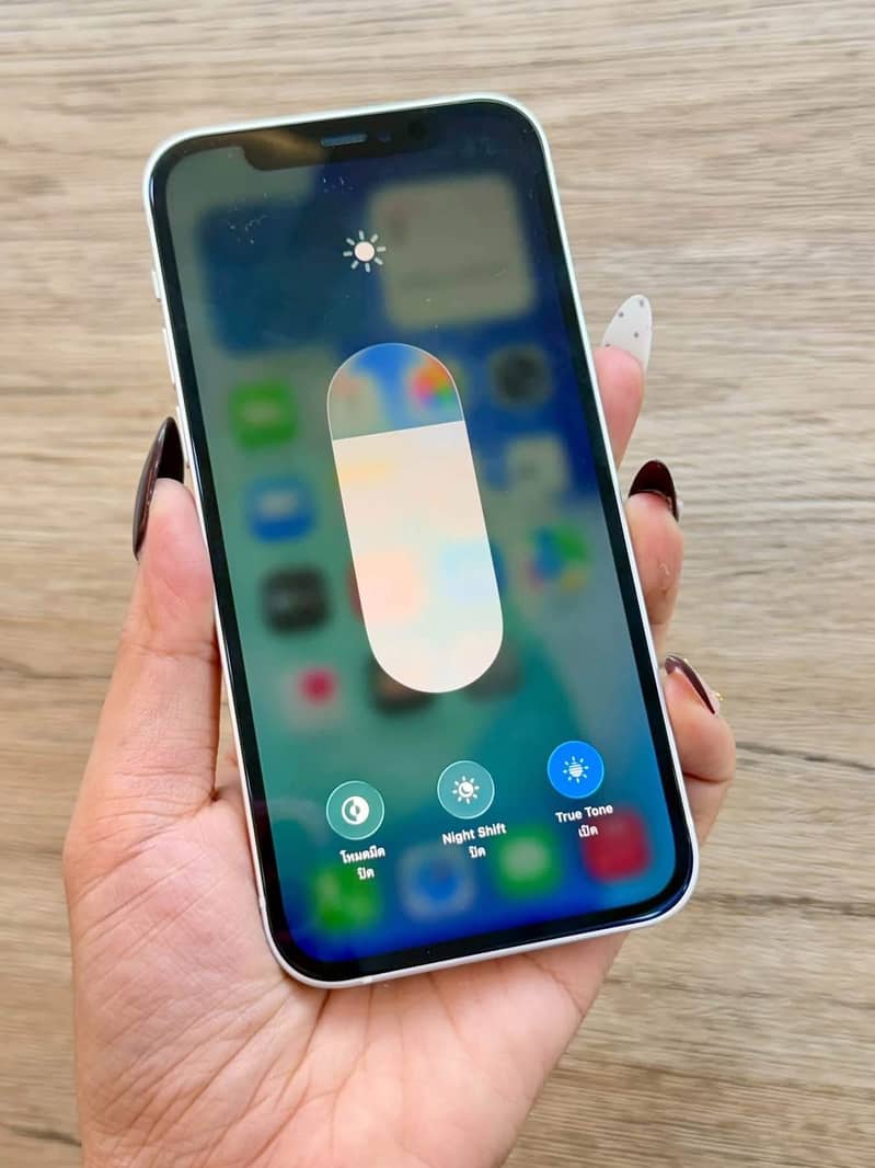 Apple iPhone 12 2