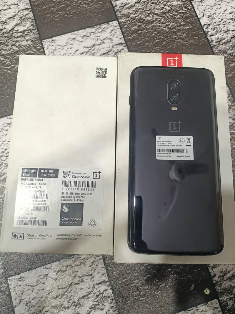 One Plus 6T 1