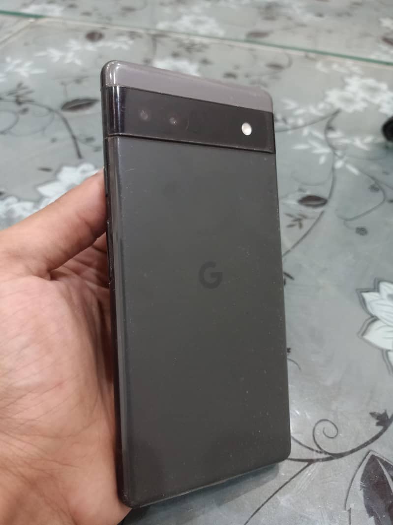 Google Pixel 6a 1