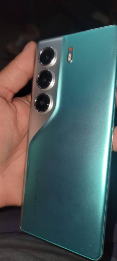 Tecno Camon 40 pro Exchange possible