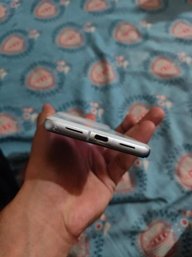 Google Pixel 7 2