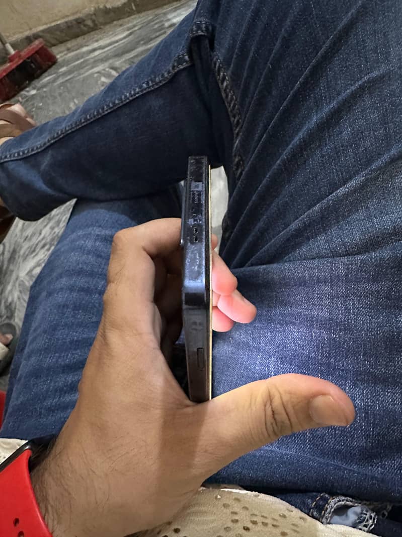 Infinix Note 30 Pro 5