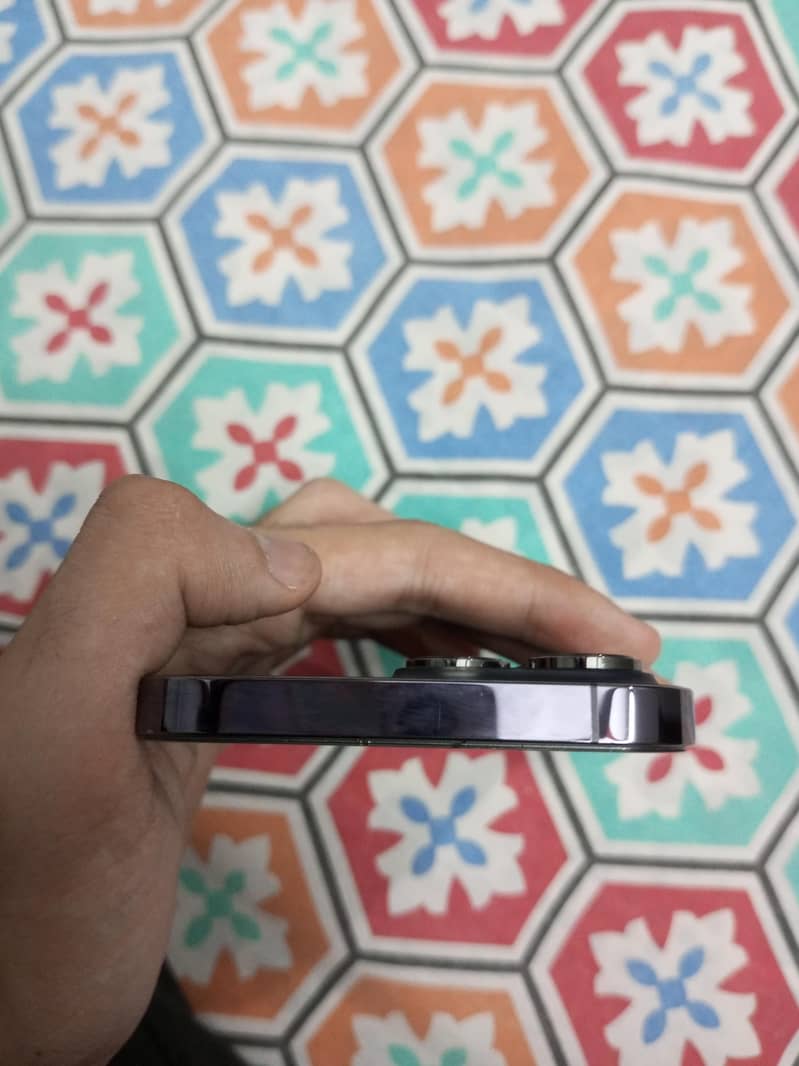 Apple iPhone 14 Pro Max 5