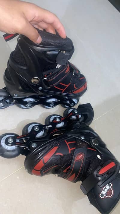 skates shoes