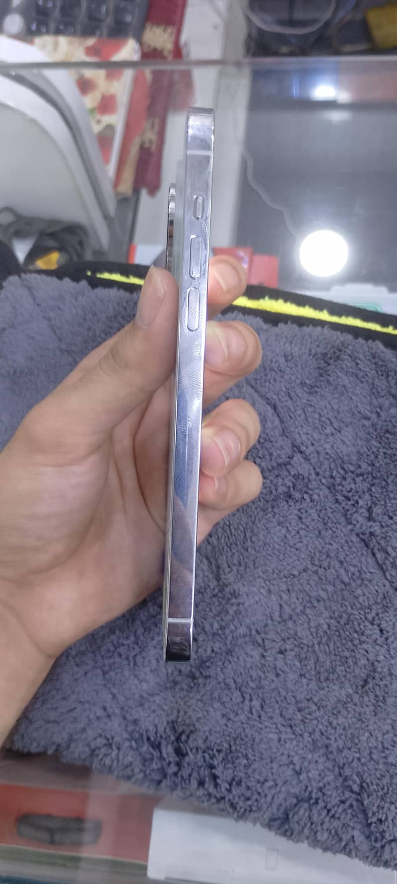 Apple iPhone 14 Pro 1