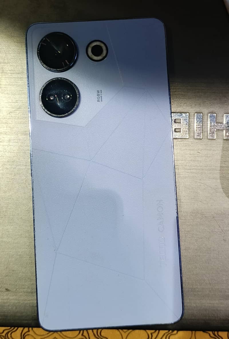 Tecno CAMON 20 Pro 1