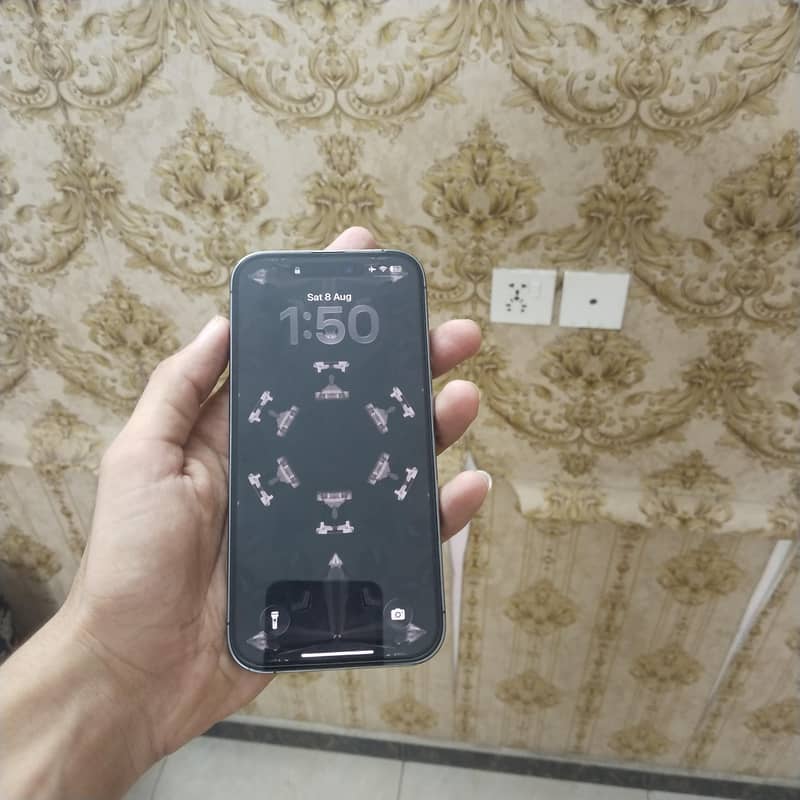 Apple iPhone 14 Pro 2
