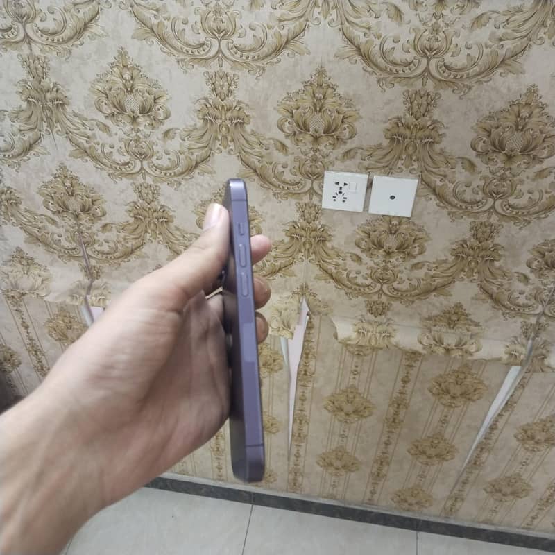Apple iPhone 14 Pro 5