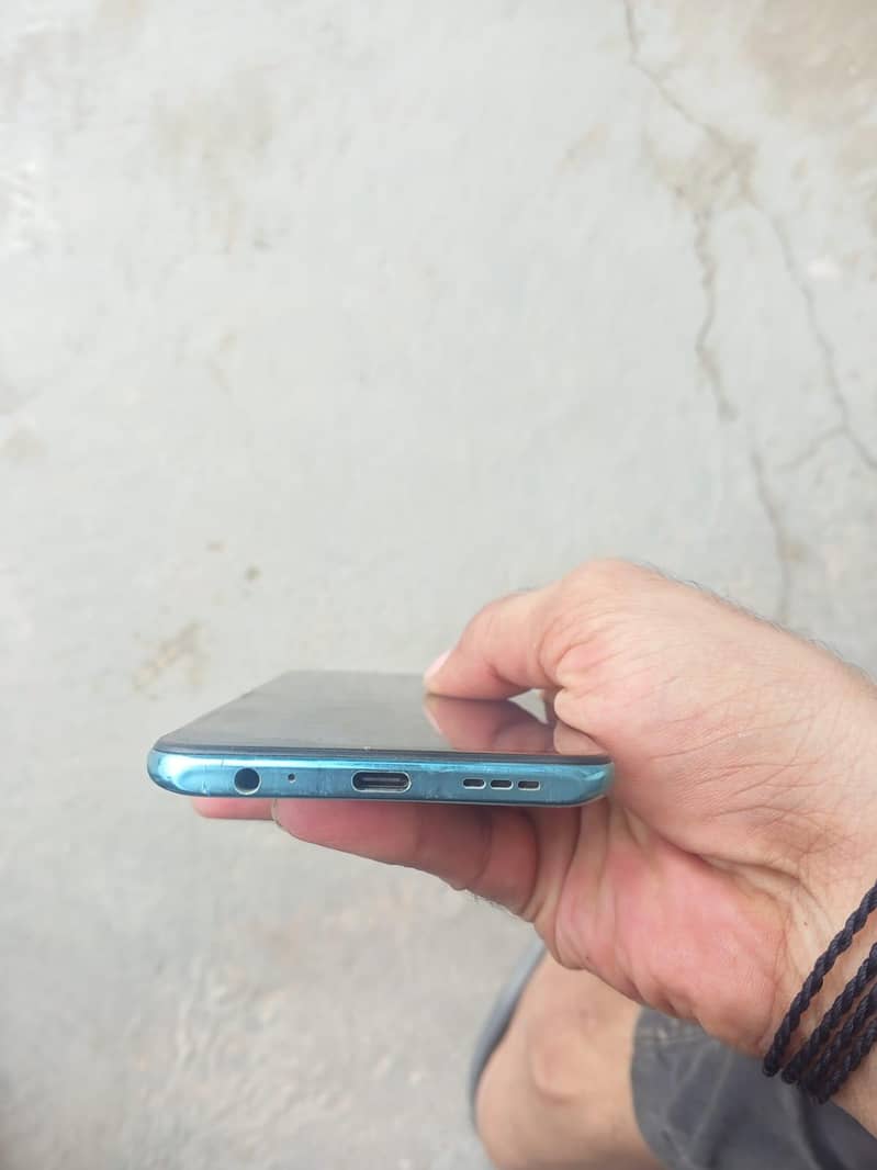 Xiaomi Redmi Note 10S 3