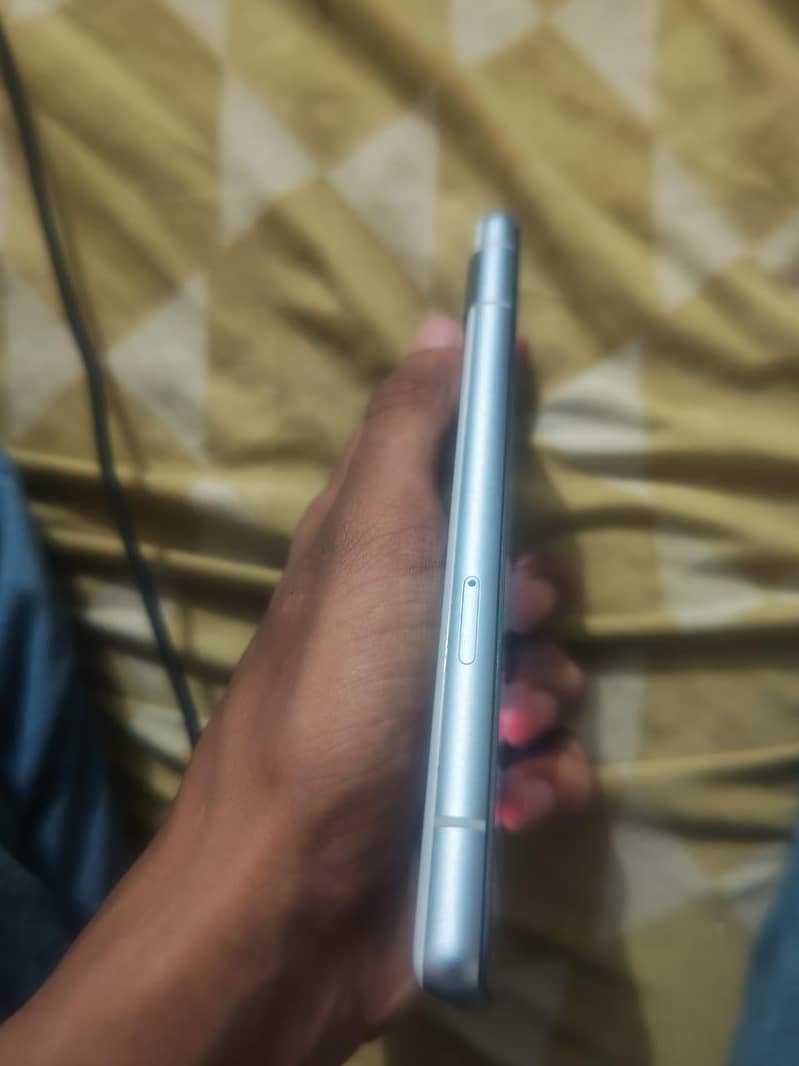 Google Pixel 7a 4