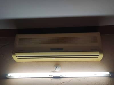 Kenwood split AC