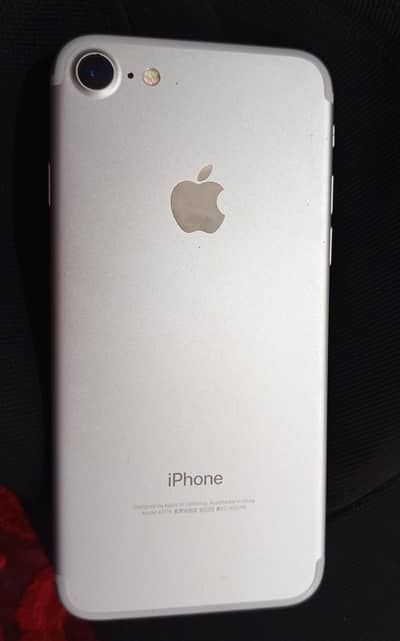Apple iPhone 7