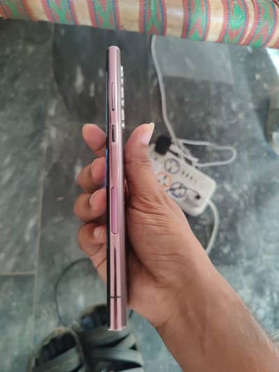 Samsung Mobile S22 Ultra official tax paid pta 12/512 exchange posible