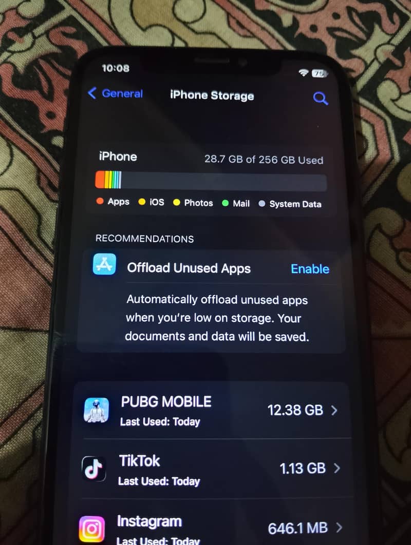 Apple iPhone X 4