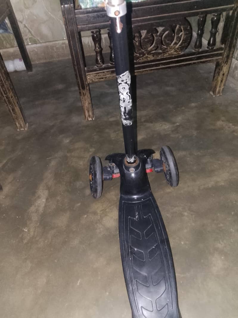scooty 2
