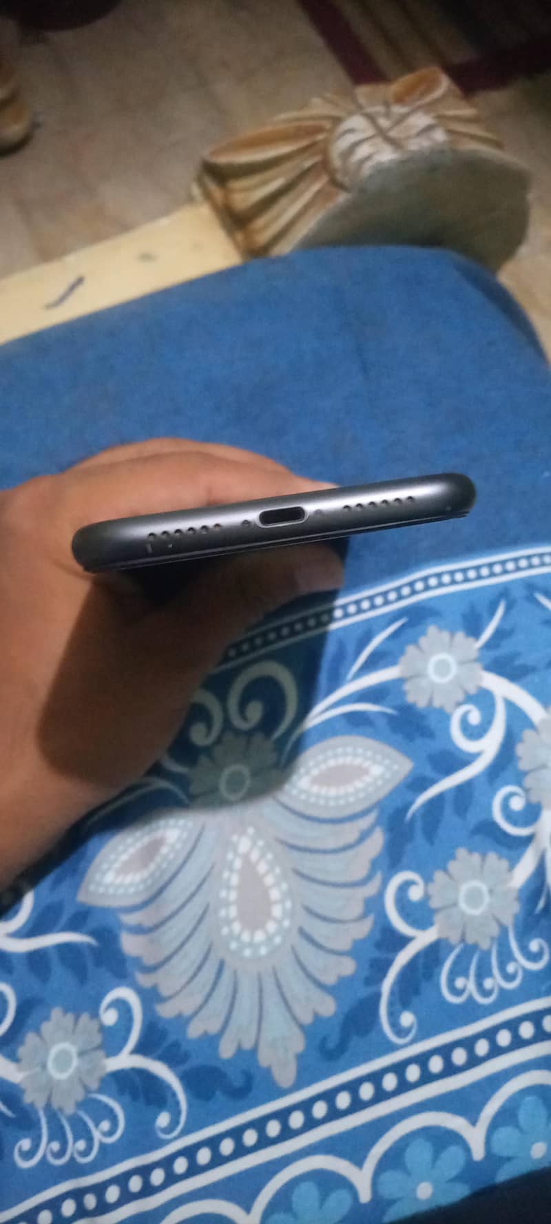 Apple iPhone 11 3