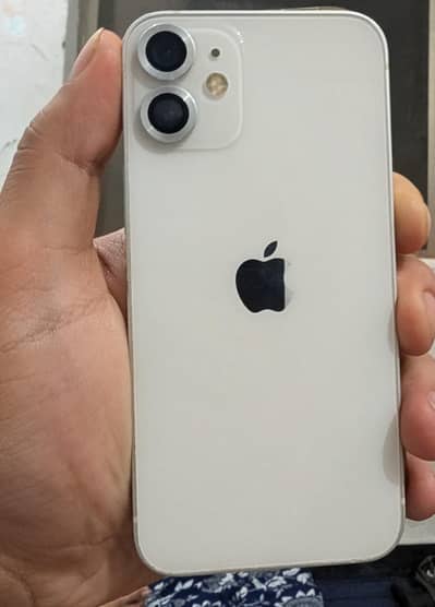 Apple iPhone 12 mini
