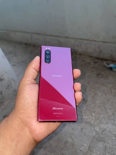Sony Xperia 5 pta approved. 0.3. 0.1. 8.7. 0.9. 9.3. 8