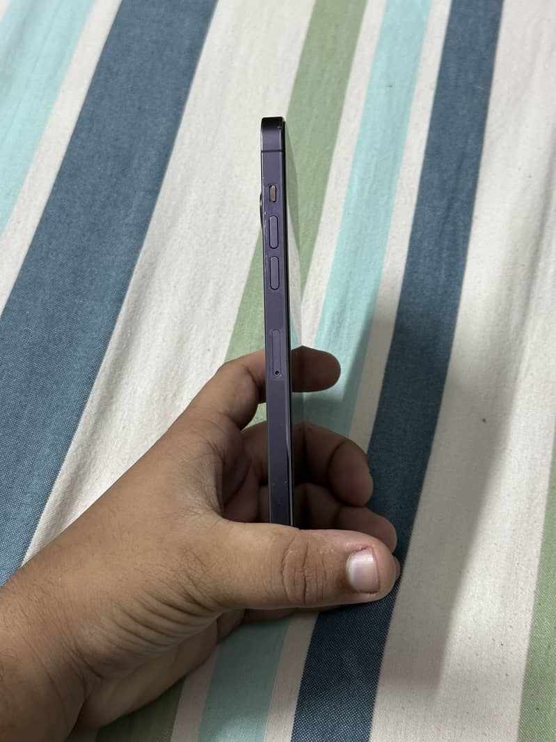 Apple iPhone 14 Pro Max 3