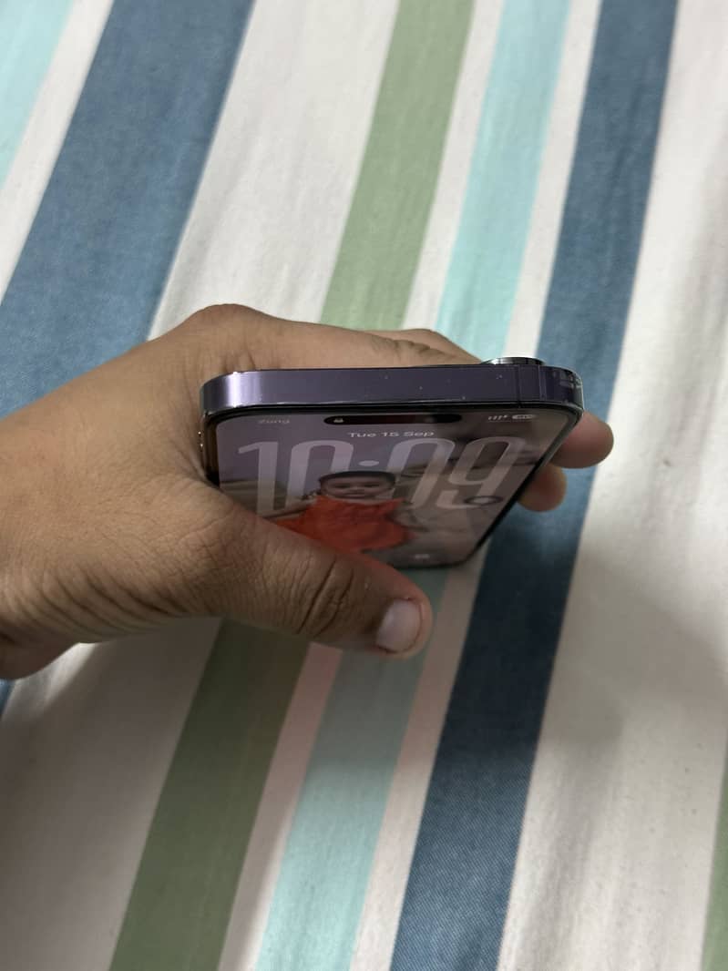 Apple iPhone 14 Pro Max 10