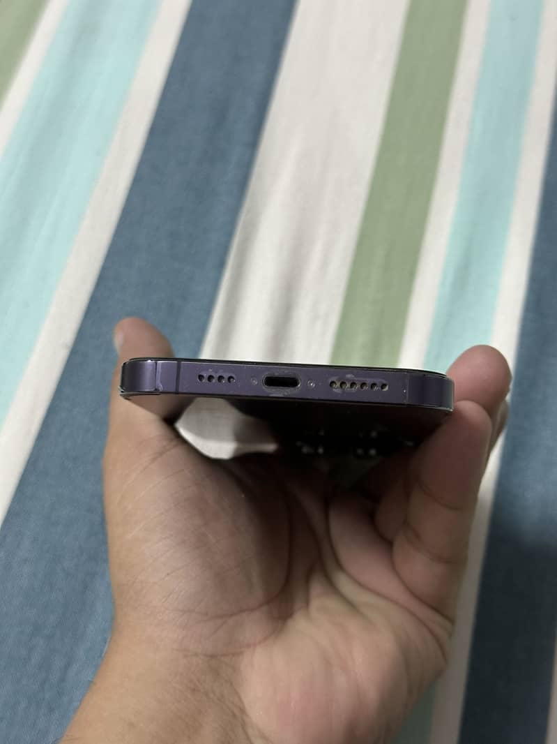 Apple iPhone 14 Pro Max 13