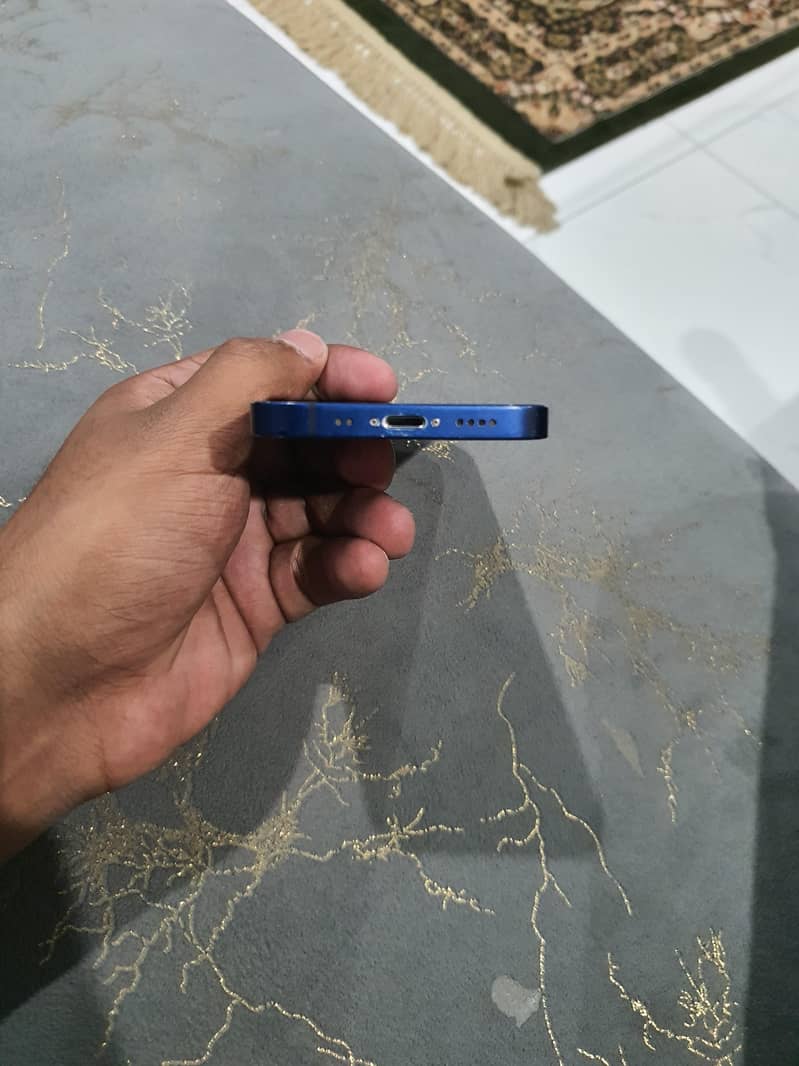 Apple iPhone 12 mini 5