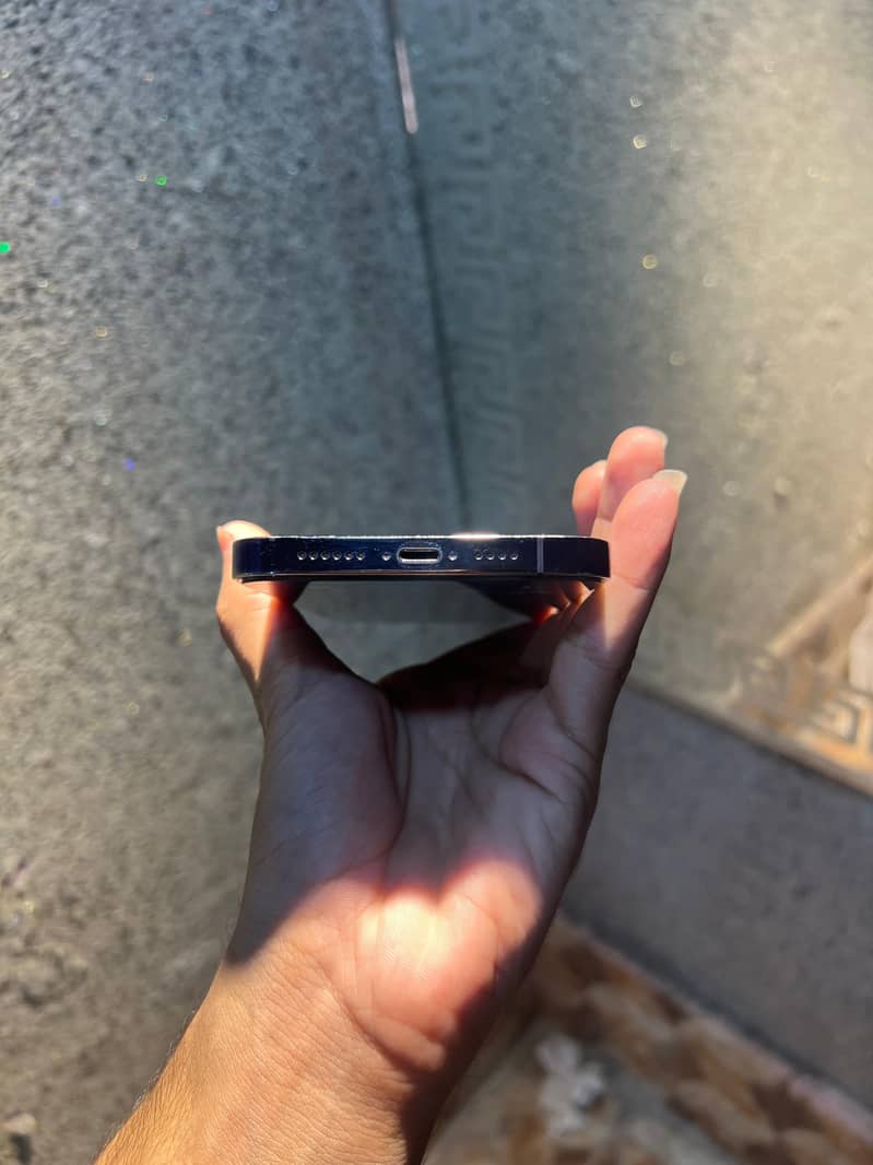 Apple iPhone 14 Pro Max 1