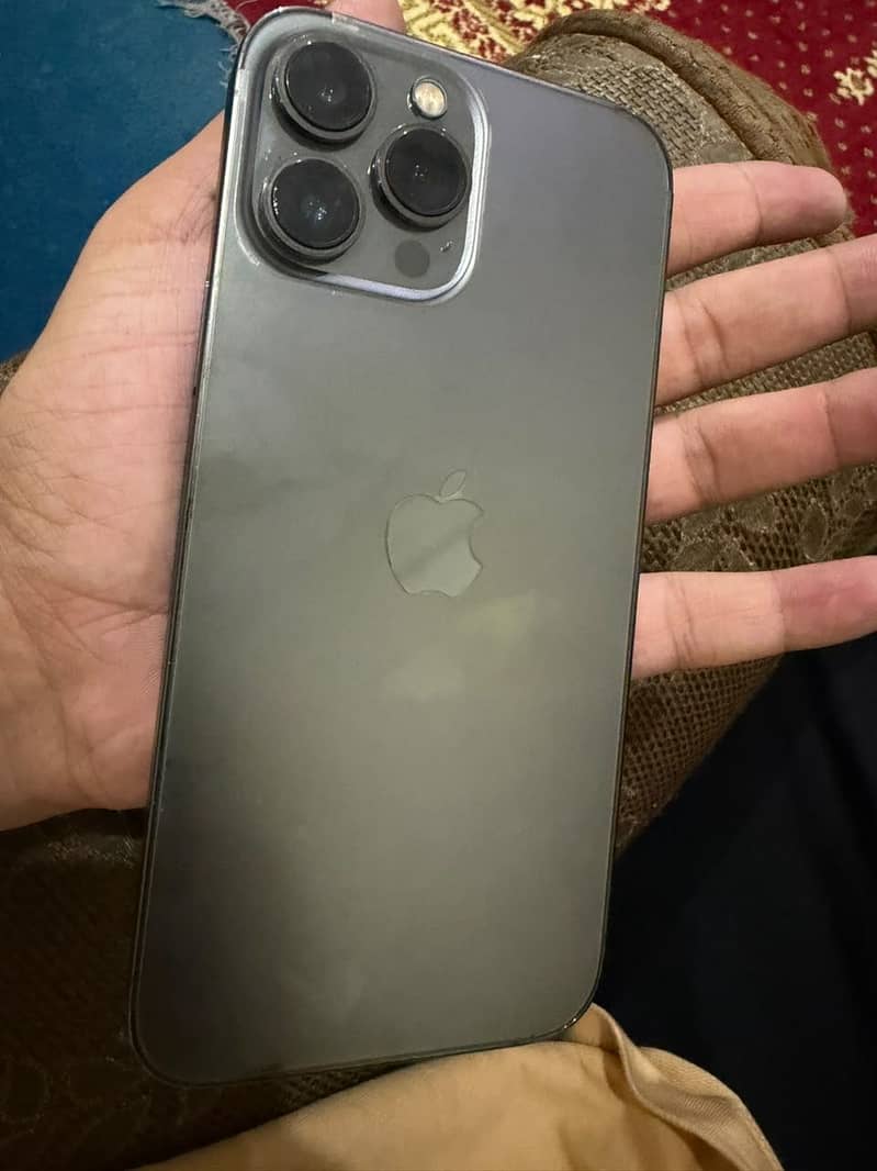 Apple iPhone 13 Pro Max 5
