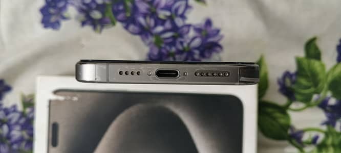 Apple iPhone 15 Pro Max