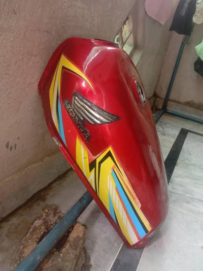 Honda CG 125 Red Tanki – Genuine/Used