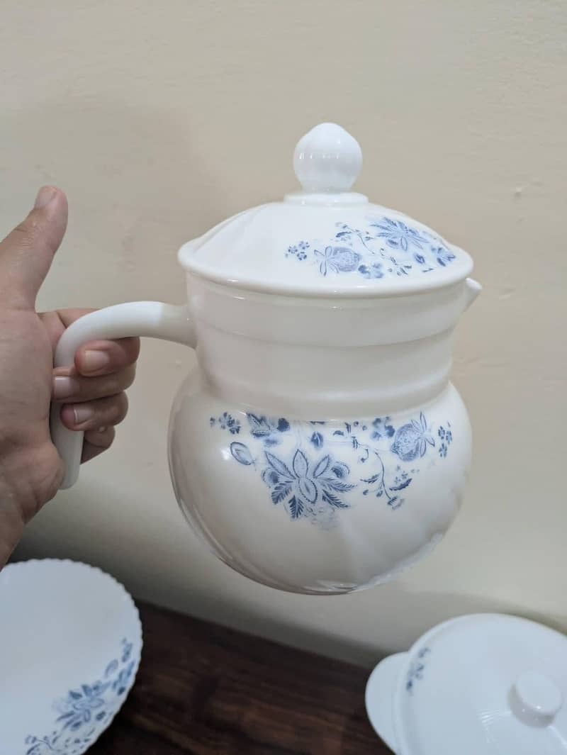Dinner set 1