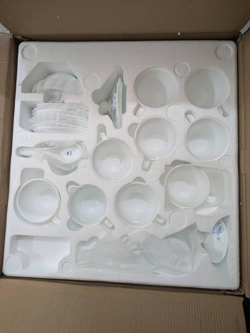 Dinner set 3