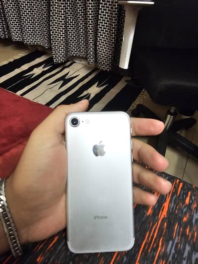 Apple iPhone 7 PTA approved 128