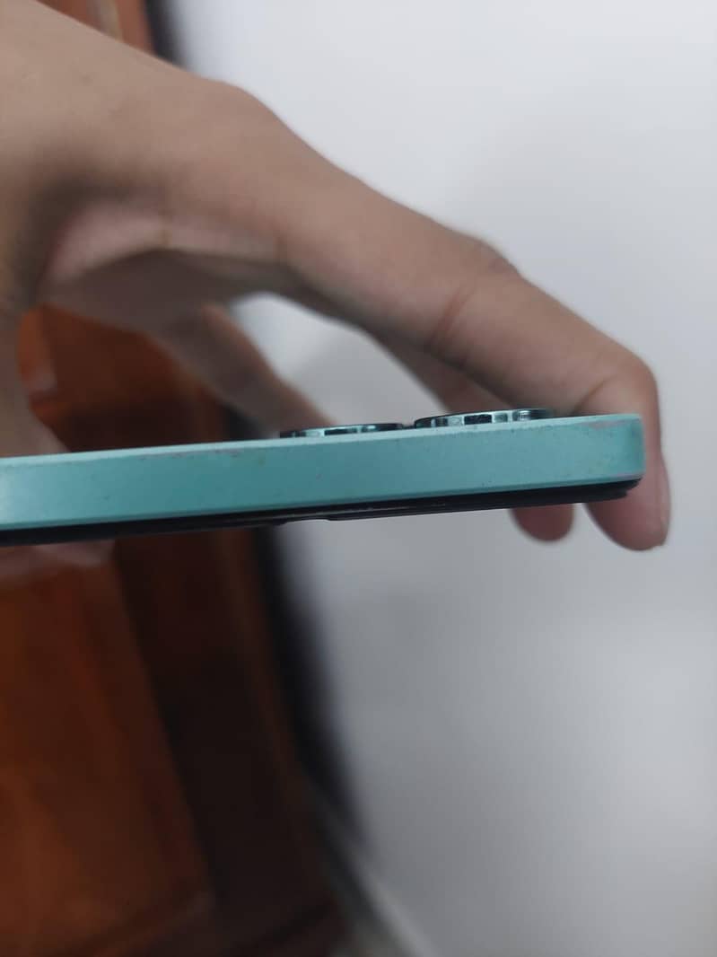 Realme C51 1