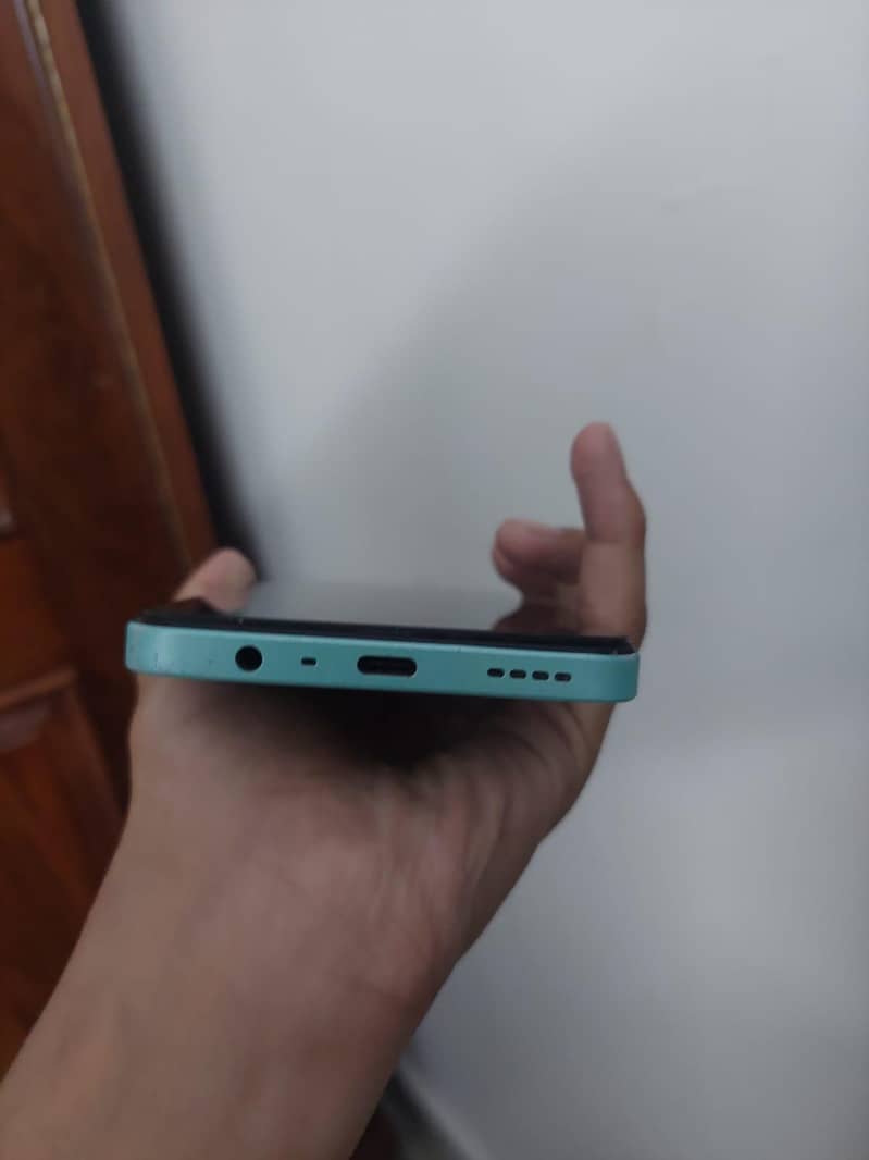Realme C51 2