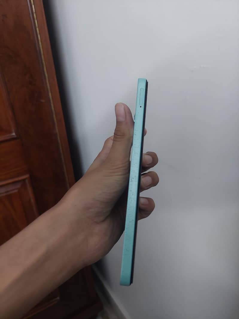 Realme C51 3