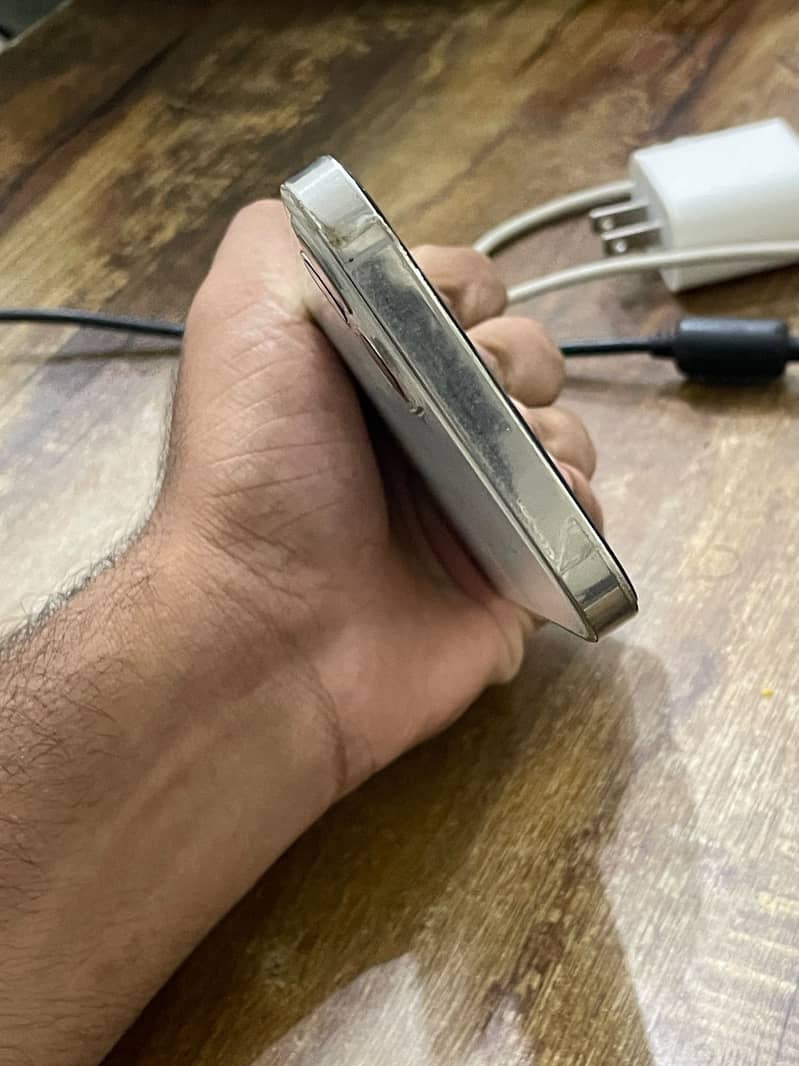 Apple iPhone 12 Pro 0