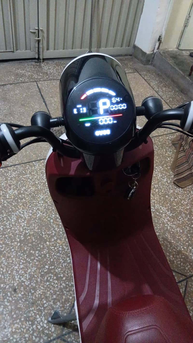 Evee LX 1