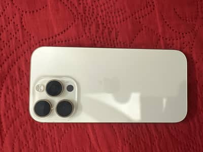 Apple iPhone 16 Pro