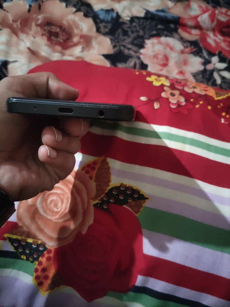 Realme 8 5