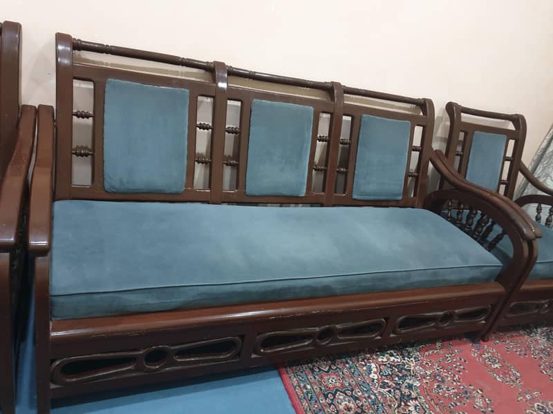 5 seater sofa. 2