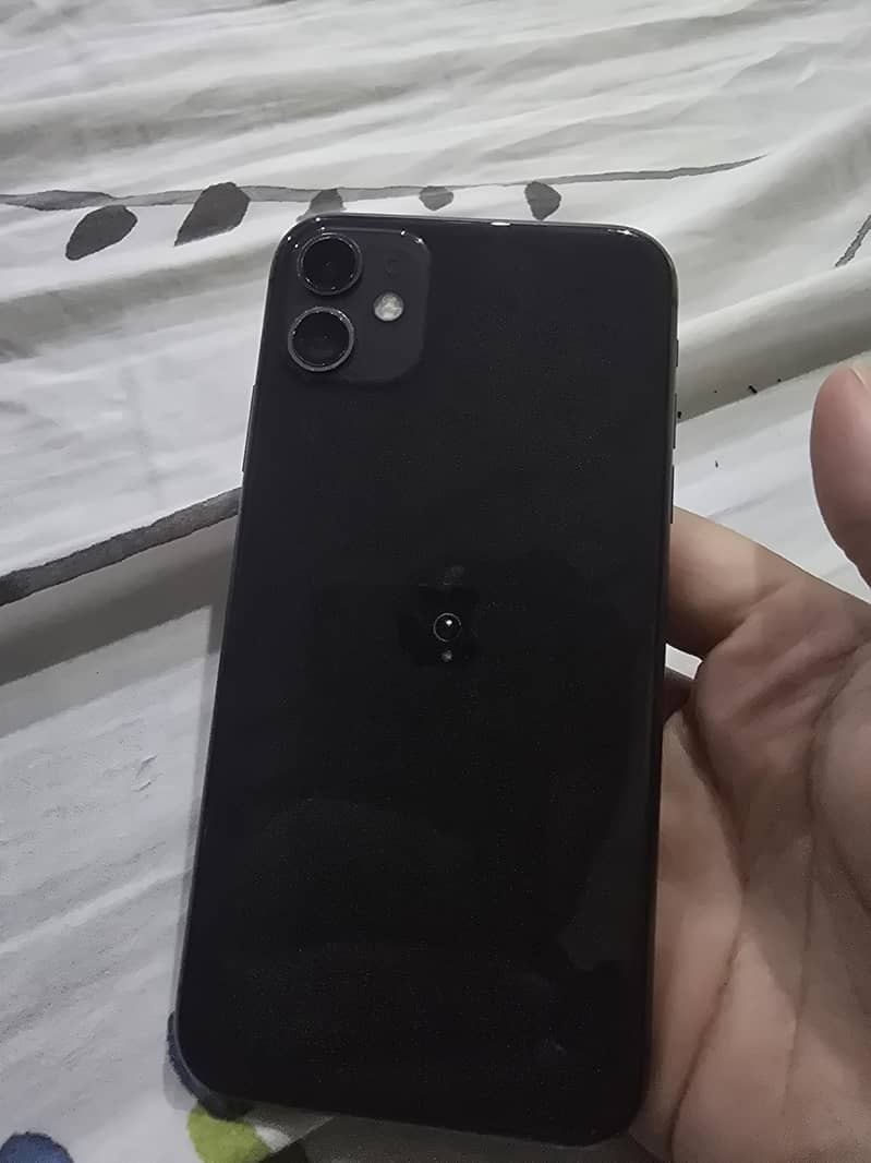 iPhone 11 0