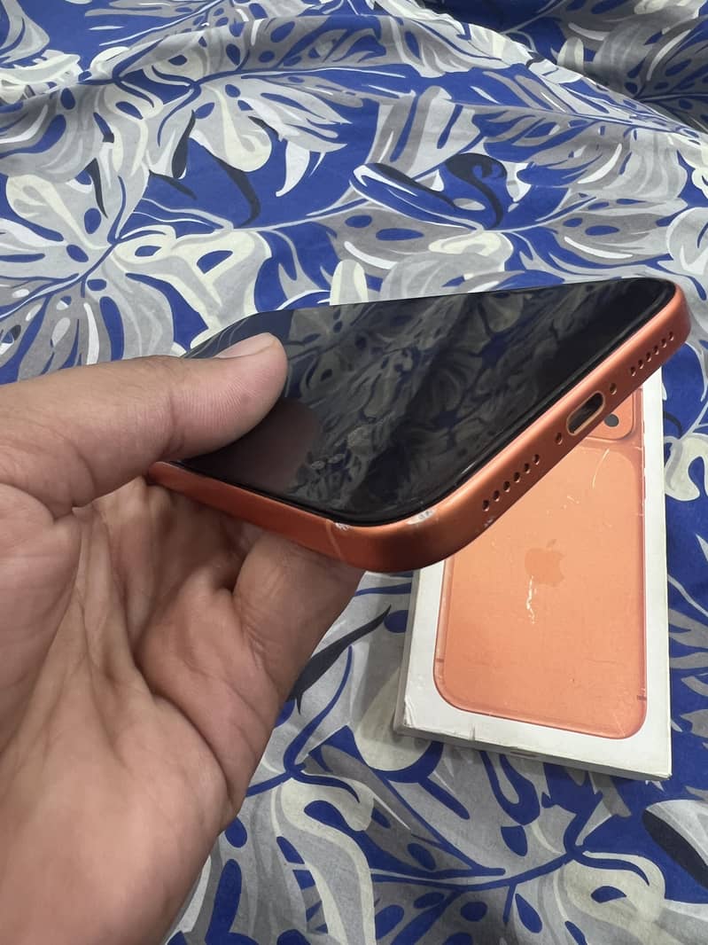Apple iPhone 17 Pro Max 6