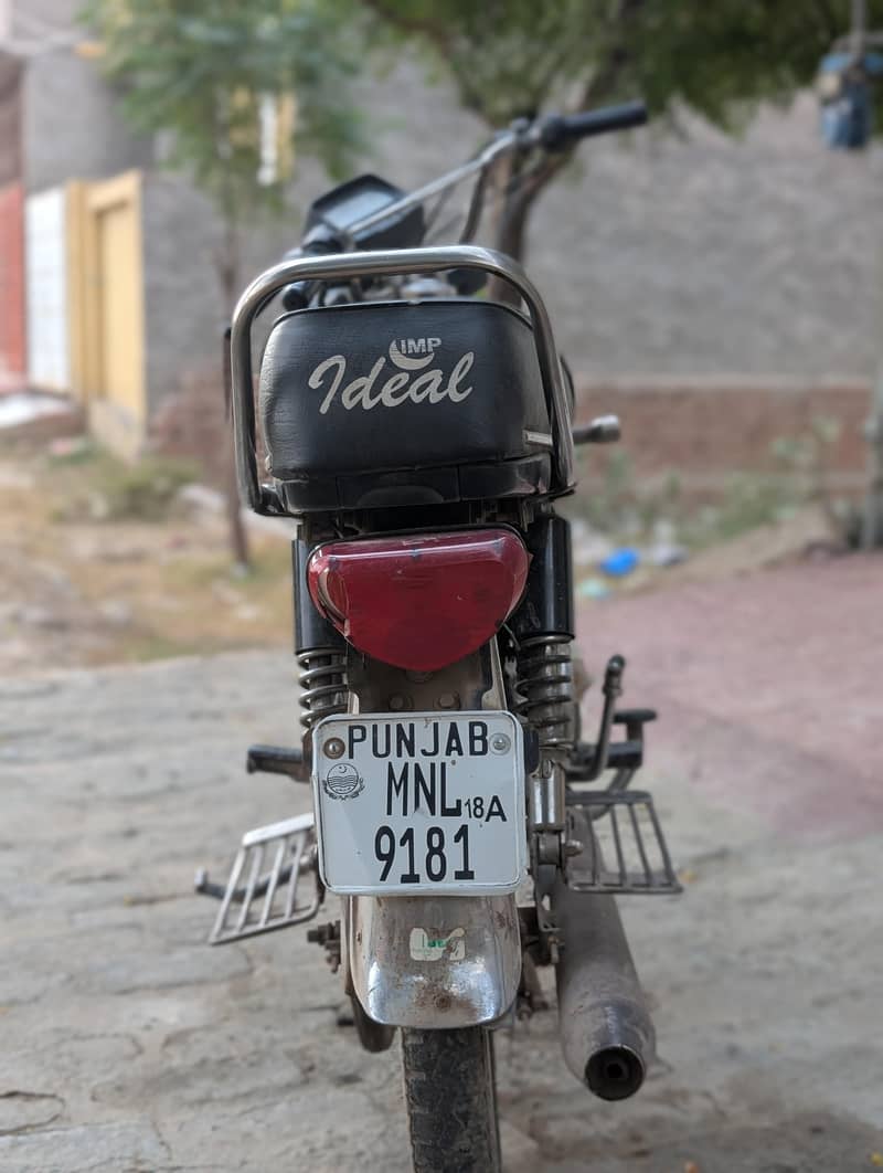 Motorcycle 0