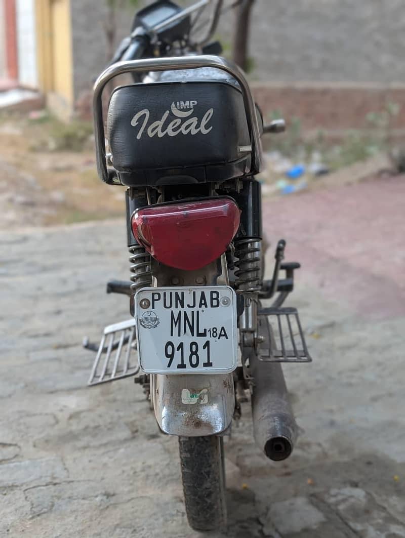 Motorcycle 11