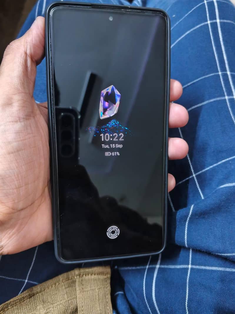 Tecno CAMON 20 1